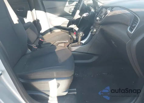 2018 Chevrolet Trax Ls from USA, damaged, VIN KL7CJKSB5JB612492